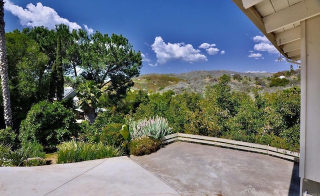 view of patio with a mountain view