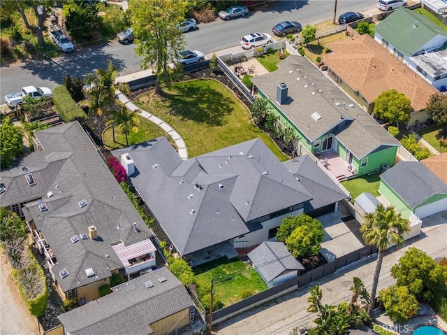 birds eye view of property featuring a residential view
