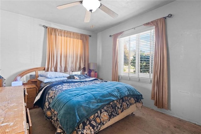 bedroom with ceiling fan