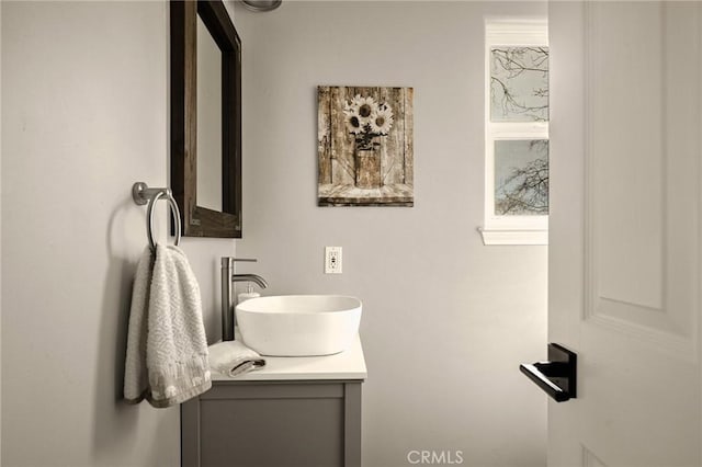 1207 Grass Valley Rd, Lake Arrowhead, CA 92352 - bathroom with vanity
