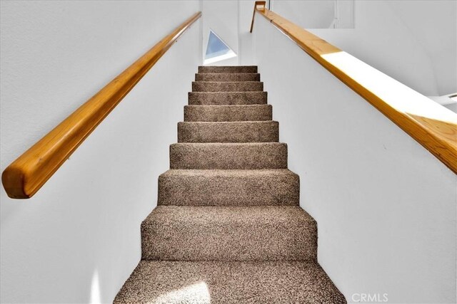 951 N Kuna Ave, Landers, CA 92285 - view of stairs