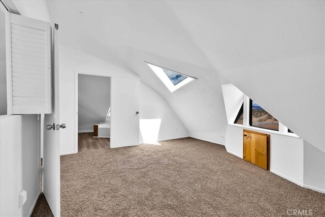 951 N Kuna Ave, Landers, CA 92285 - bonus room featuring a skylight, carpet floors, and vaulted ceiling