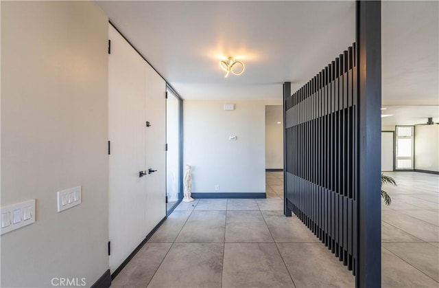 10220 Balmoral Ct, Riverside, CA 92503 - corridor featuring baseboards