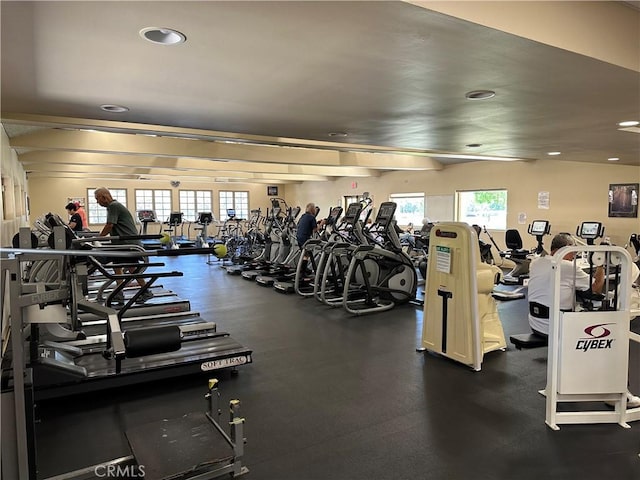 workout area featuring recessed lighting