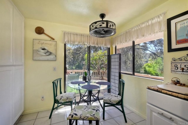 29839 Circle R Creek Ln, Escondido, CA 92026 - dining area featuring light tile patterned floors and baseboards