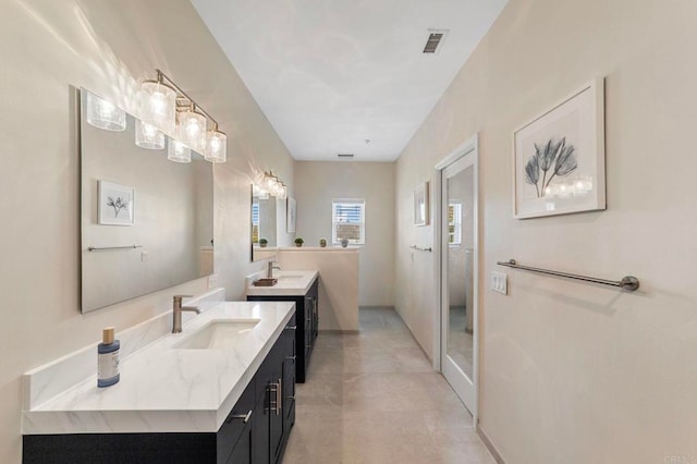 20191 Deerben Rd, Ramona, CA 92065 - full bath with two vanities