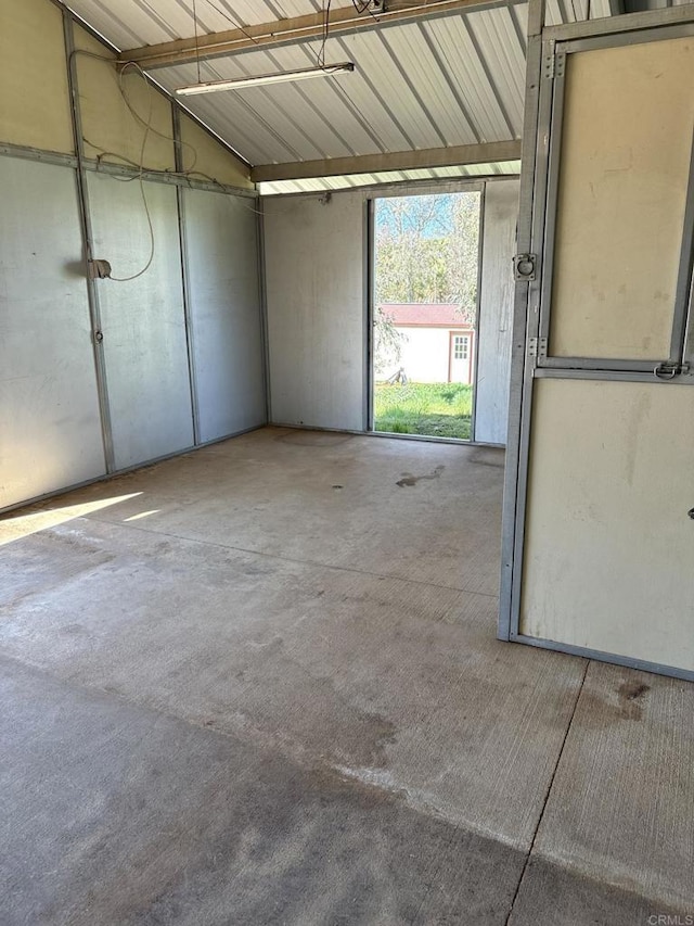 20191 Deerben Rd, Ramona, CA 92065 - view of garage