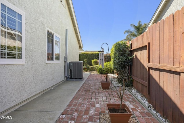 5216 Hillridge Dr, Camarillo, CA 93012 - view of patio
