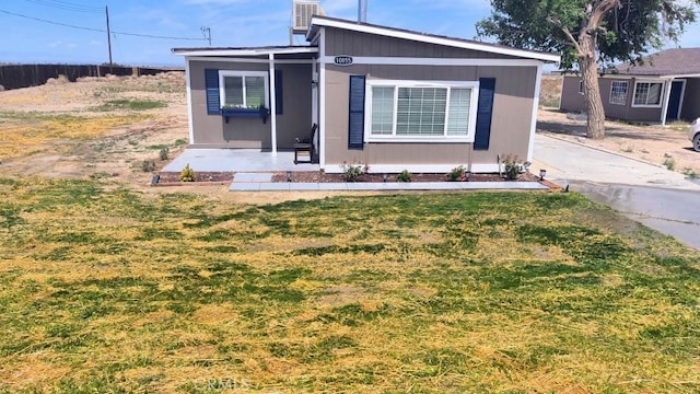 Palmdale, CA 93591 - view of front facade with a front yard