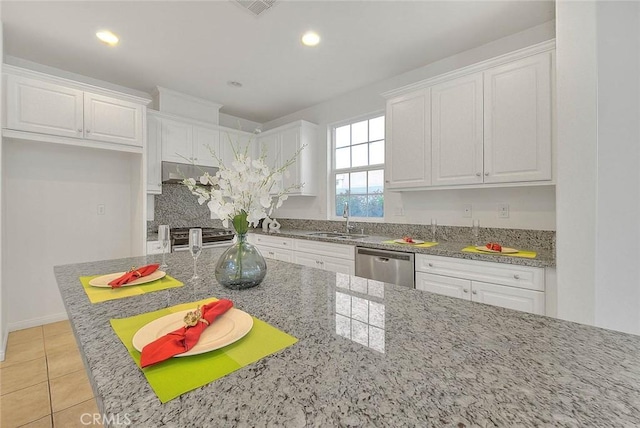 2925 E Via Terrano, Ontario, CA 91764 - kitchen with dishwasher, white cabinetry, a sink, and recessed lighting