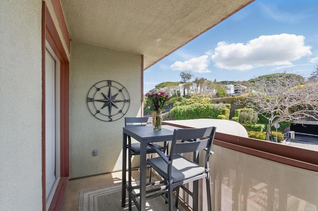 1562 Camino Del Mar Unit 639, Del Mar, CA 92014 - balcony with outdoor dining area