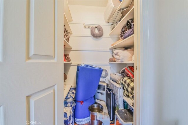 13720 Woodcock Ave, Sylmar, CA 91342 - view of storage room