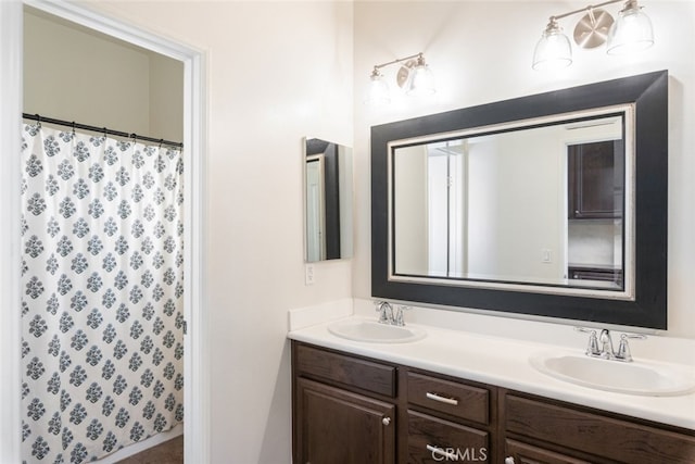 30088 Mauroux Ct, Murrieta, CA 92563 - full bathroom featuring a sink, double vanity, and curtained shower