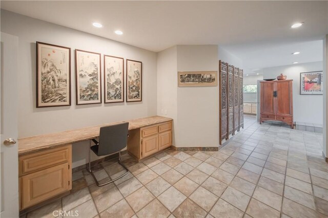 166 Alviso Dr, Camarillo, CA 93010 - home office featuring built in study area, baseboards, and recessed lighting