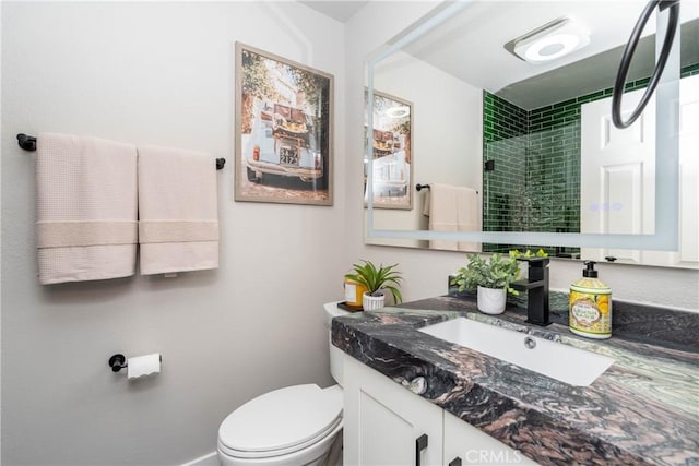 23325 La Crescenta Unit D, Mission Viejo, CA 92691 - bathroom with vanity, toilet, and a tile shower