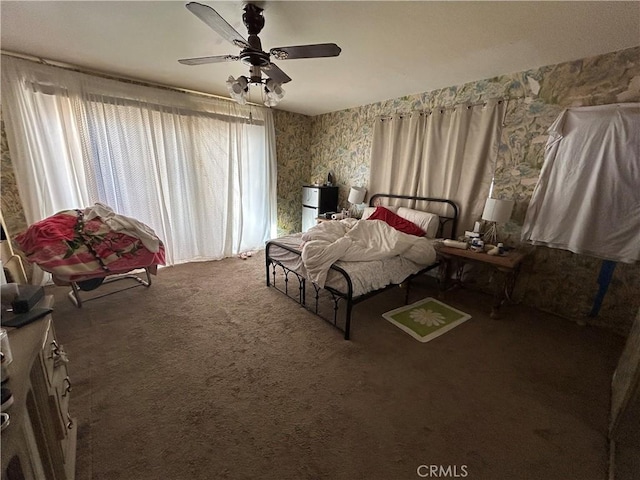 44531 Tioga St, Newberry Springs, CA 92365 - bedroom featuring carpet flooring, wallpapered walls, and ceiling fan