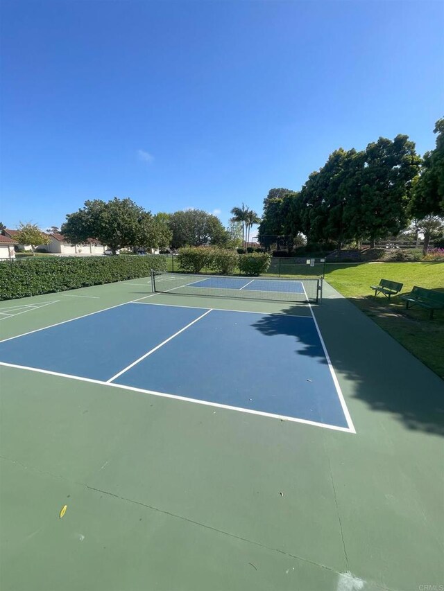 1726 Belle Meade Rd, Encinitas, CA 92024 - view of tennis court with community basketball court