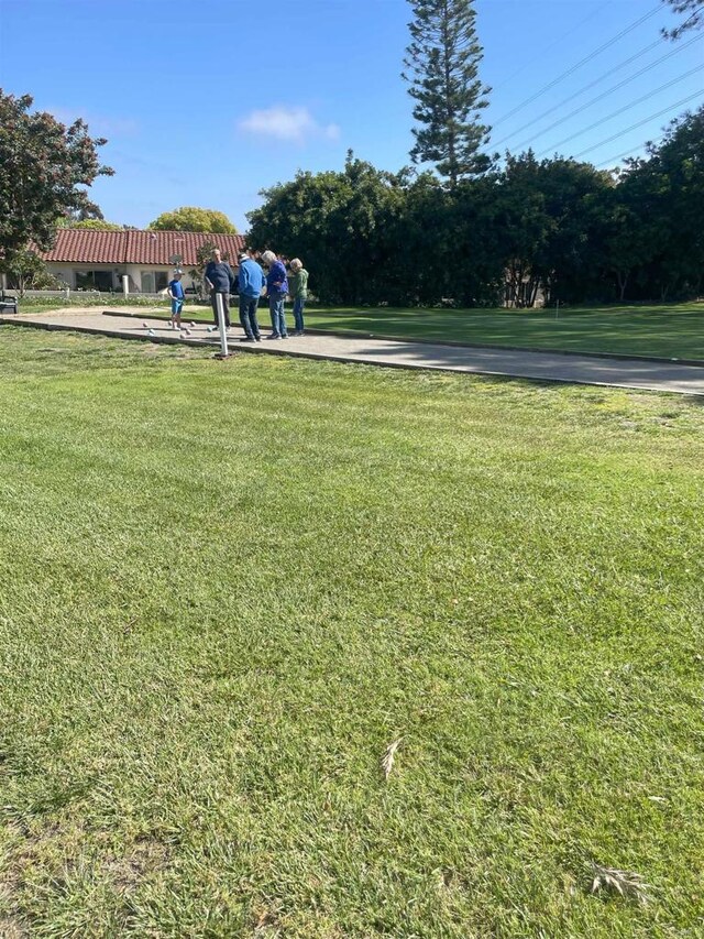 1726 Belle Meade Rd, Encinitas, CA 92024 - view of home's community with a lawn