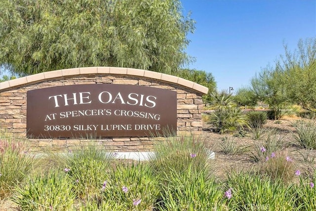 30580 Hawkscrest Rd, Murrieta, CA 92563 - view of community / neighborhood sign