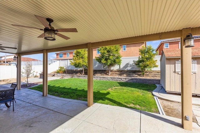 30580 Hawkscrest Rd, Murrieta, CA 92563 - view of patio / terrace featuring a fenced backyard and a ceiling fan