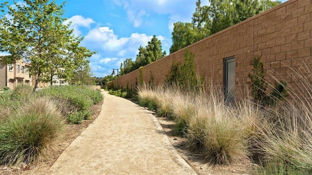 10861 Blake Way, San Diego, CA 92129 - view of yard