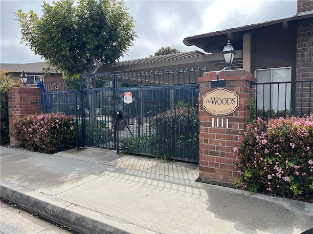1111 S Coast Dr Unit 18, Costa Mesa, CA 92626 - view of gate