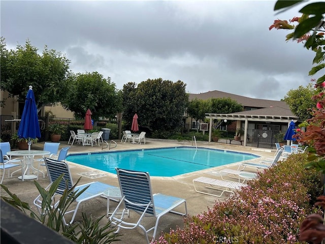 1111 S Coast Dr Unit 18, Costa Mesa, CA 92626 - community pool with a patio and a pergola