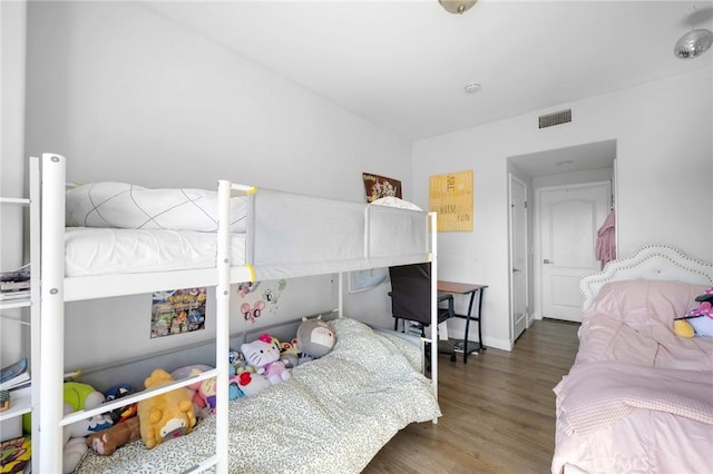 2256 Montrose Ave Unit 14, Montrose, CA 91020 - bedroom with wood finished floors, baseboards, and visible vents
