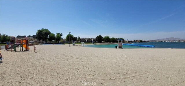 12810 Santa Anita Trl, Victorville, CA 92395 - photo 5