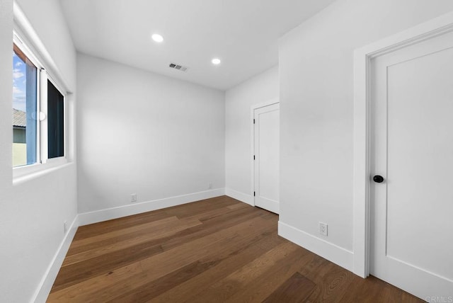 3792 Vista Pt, Bonita, CA 91902 - spare room featuring wood finished floors, recessed lighting, and baseboards