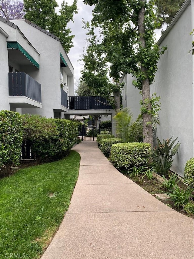 view of home's community