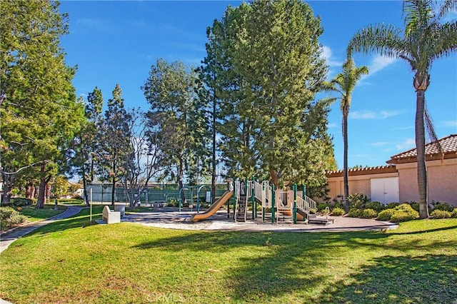 12475 Woodhall Way, Tustin, CA 92782 - community play area with a lawn