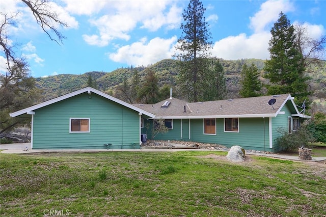 40957 Shandee Ln, Ahwahnee, CA 93601 - rear view of property with a lawn