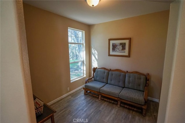14134 Serpentine Farm Ln, Grass Valley, CA 95949 - sitting room with baseboards and wood finished floors