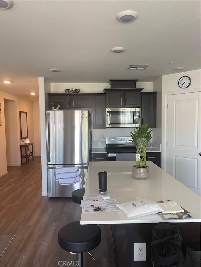 8510 Delcon Dr, Bakersfield, CA 93307 - photo 8