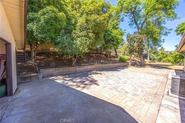 30993 Palo Alto Dr, Redlands, CA 92373 - view of patio / terrace with central air condition unit