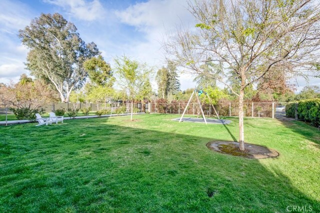 5385 N Van Ness Blvd, Fresno, CA 93711 - view of yard