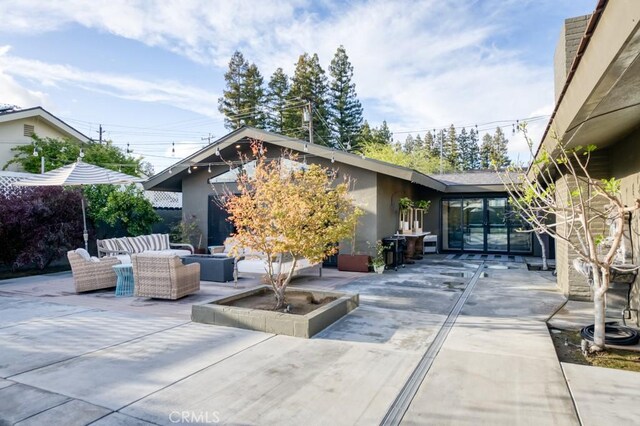 5385 N Van Ness Blvd, Fresno, CA 93711 - view of patio with outdoor lounge area