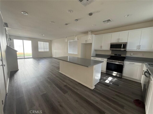 159 Linden Ct, Perris, CA 92571 - photo 2