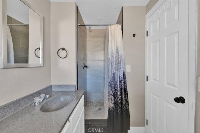 17908 Birch St, Hesperia, CA 92345 - bathroom featuring a tile shower and vanity