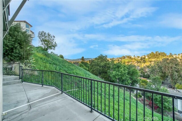 5084 Llano Dr, Woodland Hills, CA 91364 - view of balcony