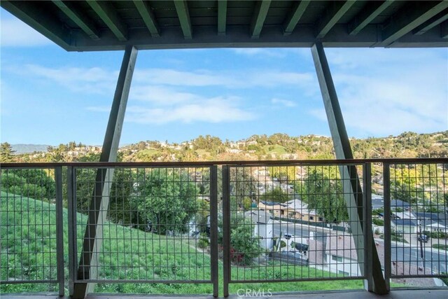 5084 Llano Dr, Woodland Hills, CA 91364 - view of balcony