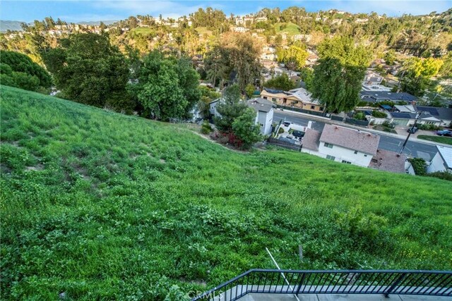 5084 Llano Dr, Woodland Hills, CA 91364 - photo 39