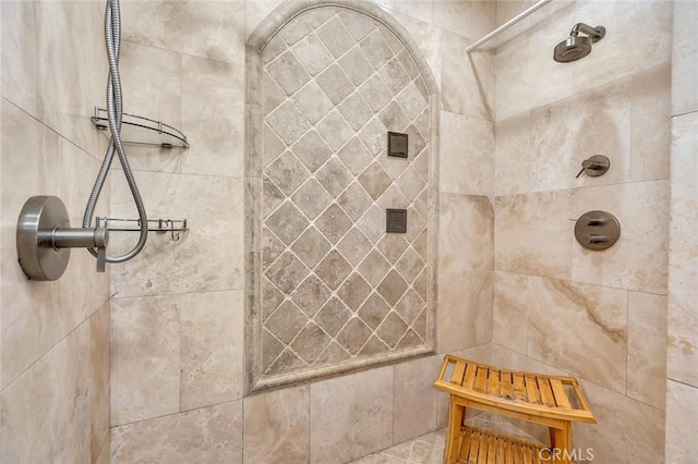 20711 Canyon Rd, Los Banos, CA 93635 - full bath with a tile shower