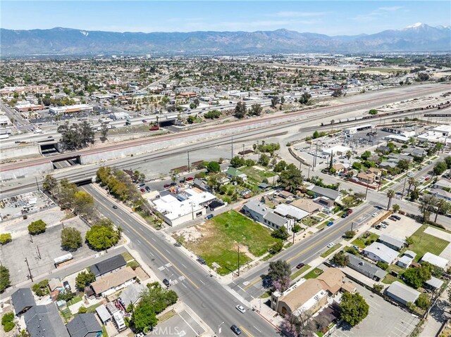 158 N La Cadena Dr, Colton, CA 92324