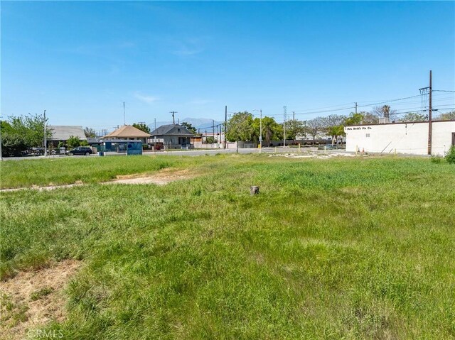 158 N La Cadena Dr, Colton, CA 92324
