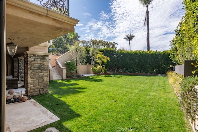 1217 Granvia Altamira, Palos Verdes Estates, CA 90274 - view of yard featuring a patio area and a fenced backyard