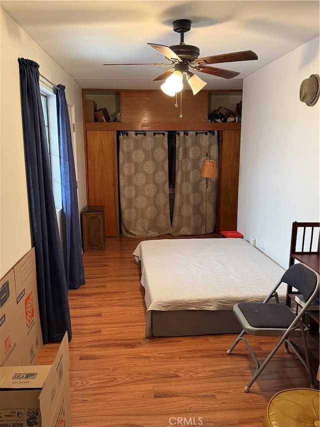 3580 Griffin Ave, Los Angeles, CA 90031 - bedroom featuring light wood-style flooring and ceiling fan