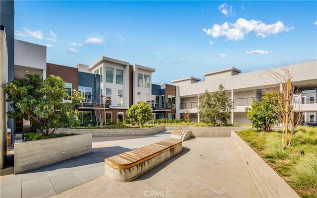 1920 S Pacific Coast Hwy Unit 213, Redondo Beach, CA 90277 - view of property's community with a residential view