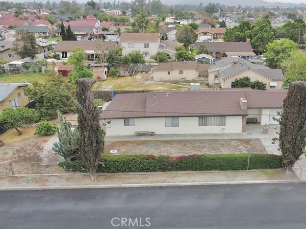 birds eye view of property featuring a residential view